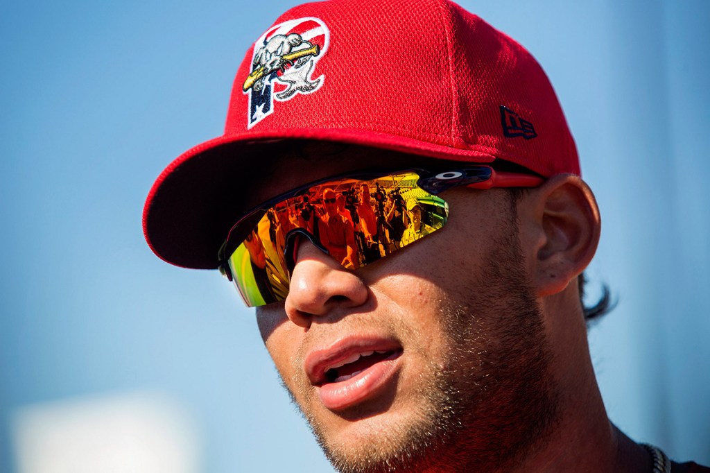 Red Sox prospect Yoan Moncada debuts with the Sea Dogs - Kennebec