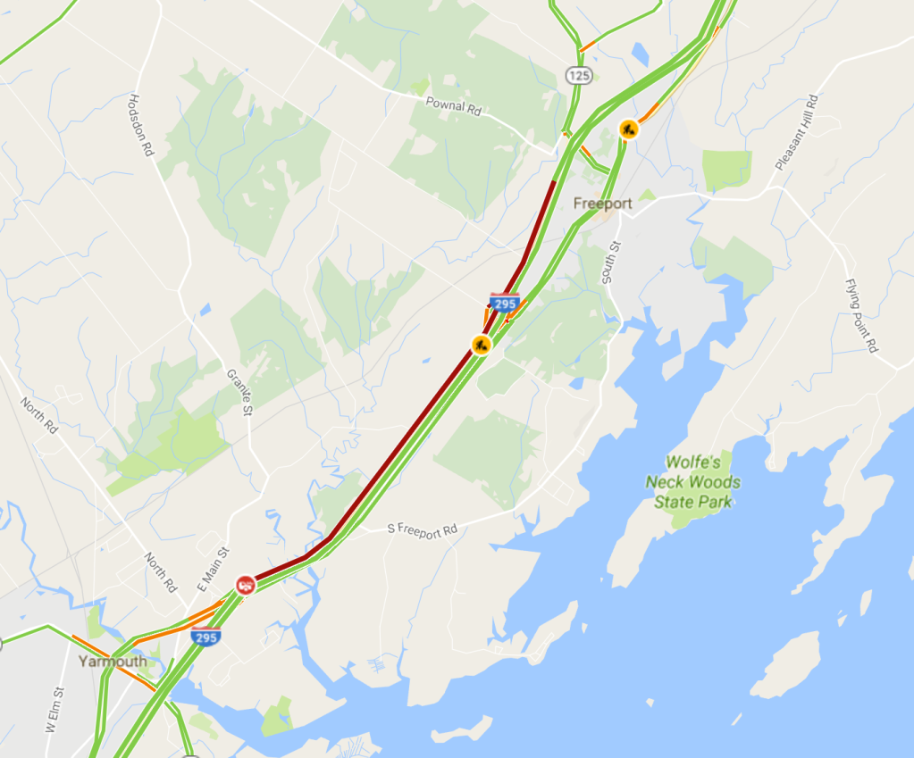 A live traffic map shows traffic backed up from Exit 17 into Freeport on the southbound lanes of Interstate 295 as of 9:48 a.m. on Monday, August 29.