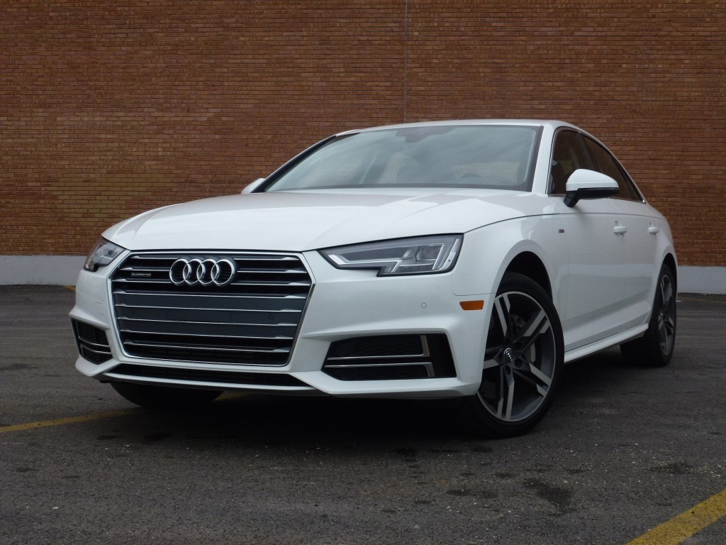Audi design has been exhibiting sharp lines in recent years, yet differences in Audi's redesigned best-seller are quite subtle, amounting to a slightly reshaped grille and air intakes with new bright trim, more angular head and taillights, and some lightly resculpted body lines.  