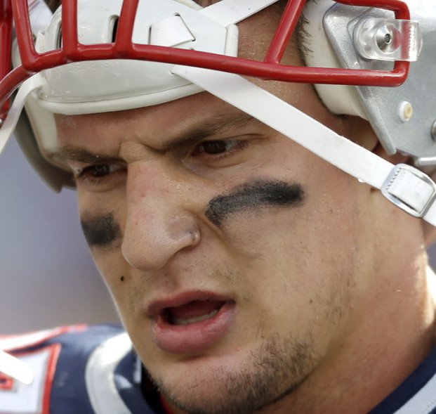 Rob Gronkowski's 2016 season has been plagued by injuries.