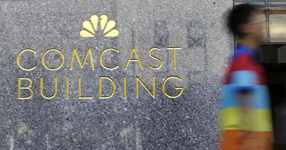 In the next few months, cable giant Comcast will start selling wireless service, while AT&T and Verizon – companies that already offer wireless – have launched digital TV services.