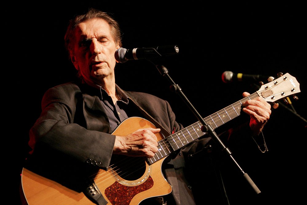 Harry Dean Stanton performs Sept. 9, 2006, at the 35th anniversary celebration of the founding of Greenpeace, in Los Angeles. The legendary character actor died Friday at age 91.