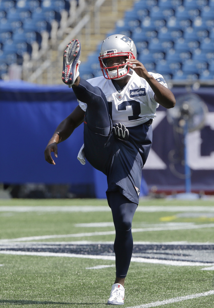 New England Patriots wide receiver Phillip Dorsett warms up during practice Tuesday in Foxborough, Massachusetts.