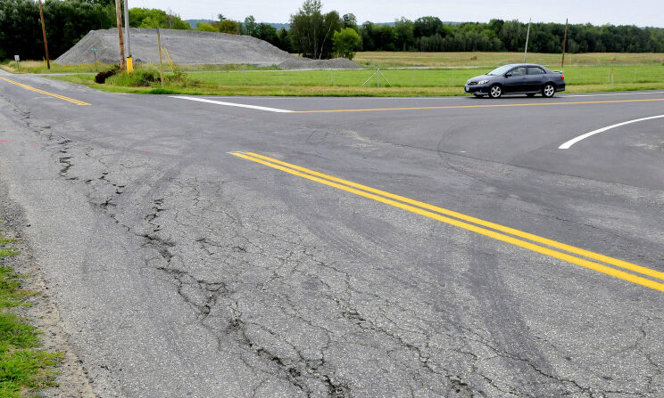 A motorist turns onto Trafton Road in Waterville from the new northbound exit ramp at Interstate 95's exit 124 on Aug. 30.