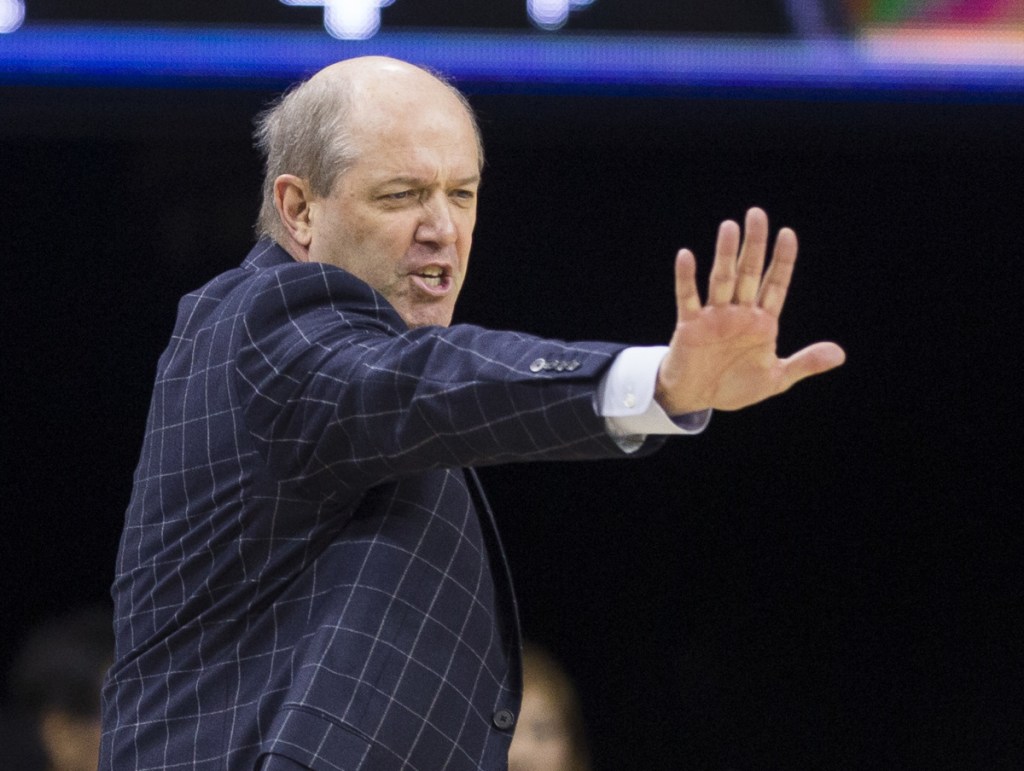 Pittsburgh head coach Kevin Stallings directs players during the first half of an NCAA college basketball game against Notre Dame Wednesday, Feb. 28, 2018, in South Bend, Ind. Notre Dame won 73-56. (AP Photo/Robert Franklin)