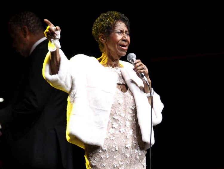 Aretha Franklin sings in New York last November. Notable figures such as Stevie Wonder and the Rev. Jesse Jackson have visited the soul legend, 76, who was reported ill Monday.