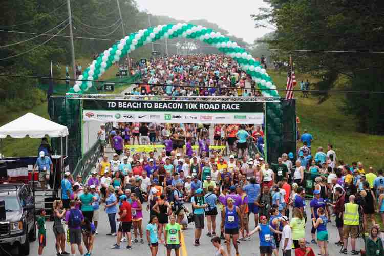 Runners prepare for the start of the Beach to Beacon 10K road race in 2018.
