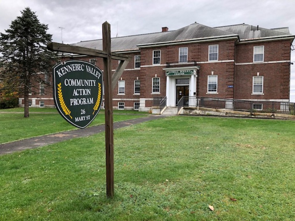 Agency plans 40unit housing project at Skowhegan offices