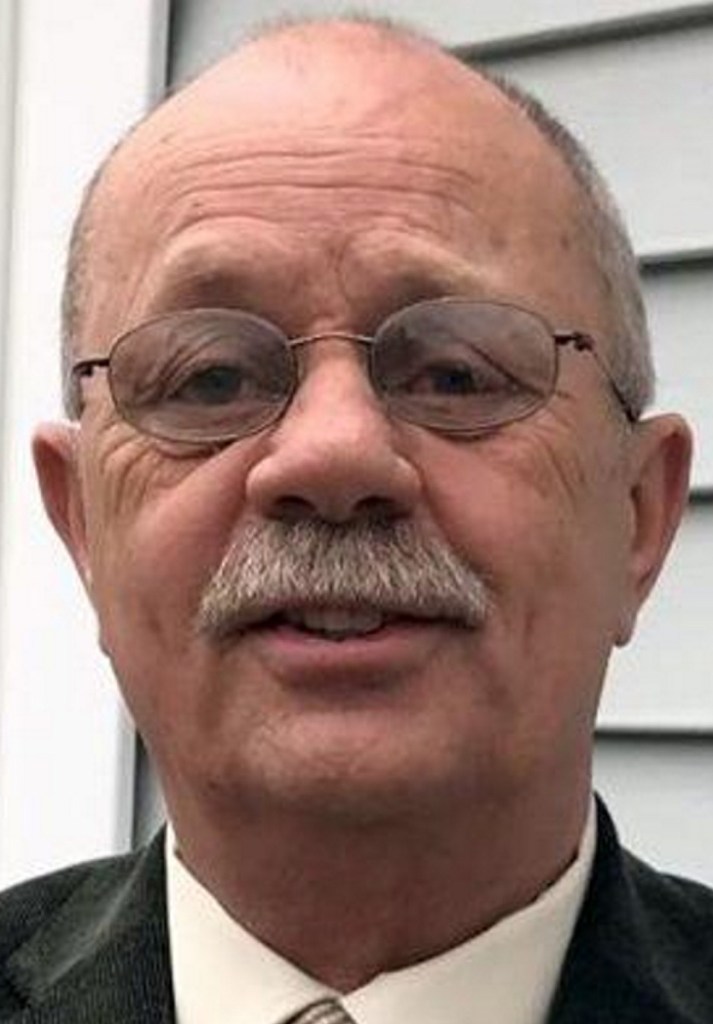Age: 60 
 Residence: Westbrook 
 Party Affiliation: Independent 
 Family: married, two children, four grandchildren 
 Occupation: Director, Cumberland County Emergency 9-1-1 Center 
 Education: Associate degree in law enforcement technology, Southern Maine Community College; graduate, Maine Criminal Justice Academy 
 Political/civic experience: Westbrook Public Safety Committee (2015 to present), former member of the Westbrook Zoning Board of Appeals (four years), member of the Maine Interoperable Communications Committee (2008 to present), U.S. Navy veteran 
 Website: facebook.com/holmesforcountycommissioner/