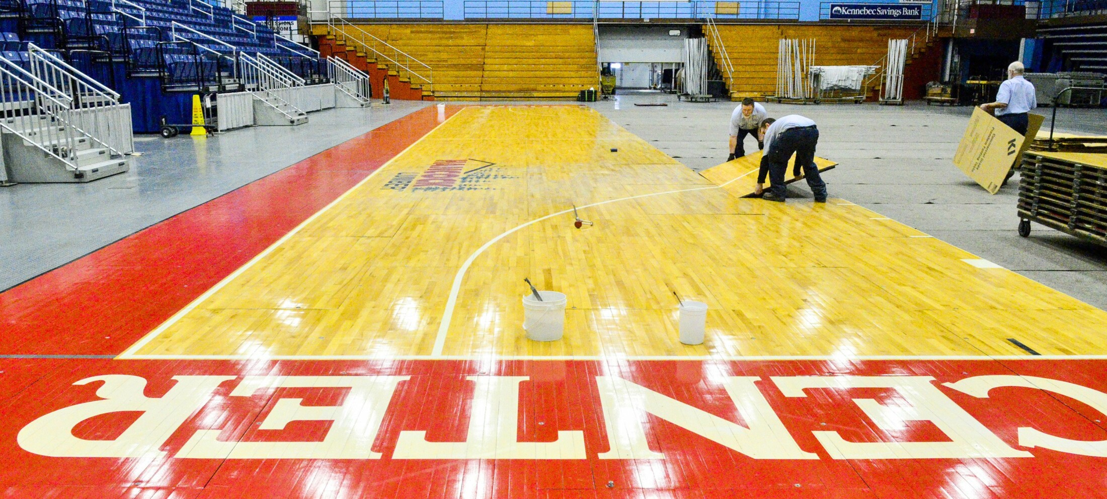 Video Maine state basketball tournament brings excitement — but plenty