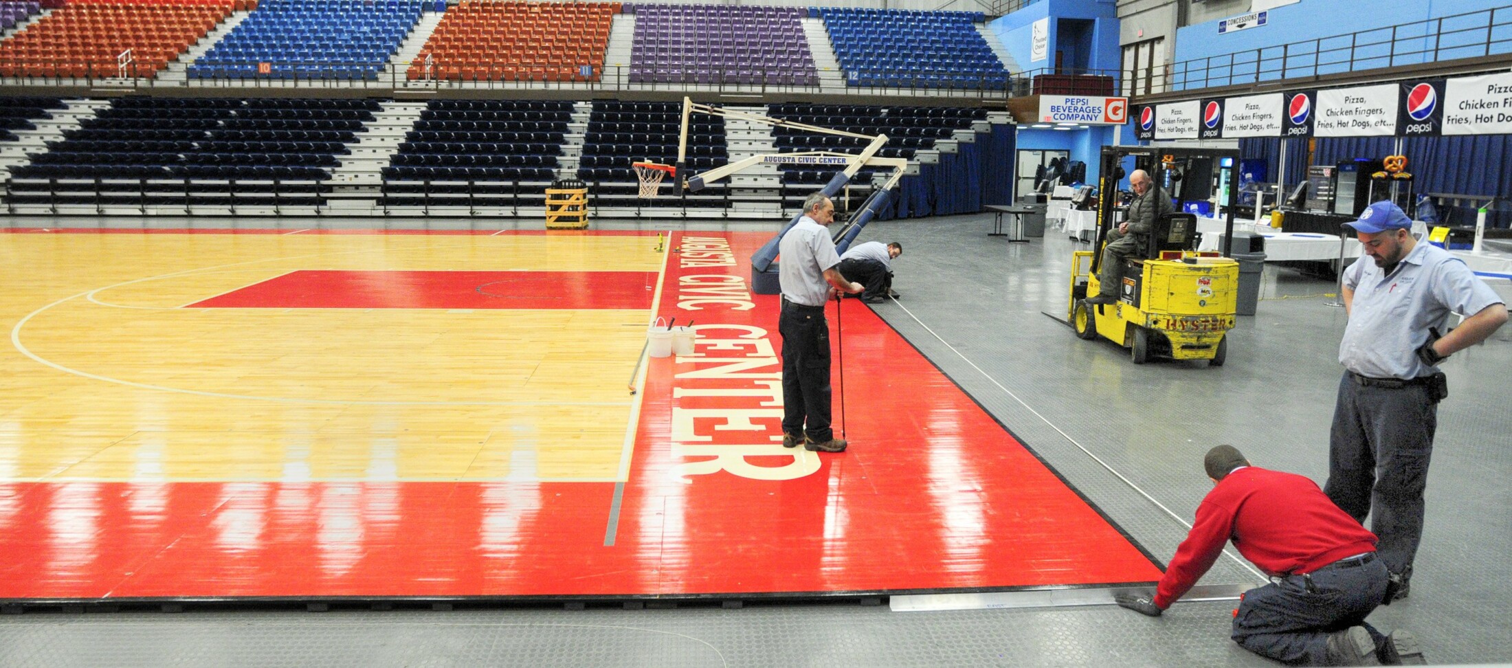 Video Maine state basketball tournament brings excitement — but plenty