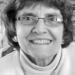 Rita Donalda (Desmarais) Nichols