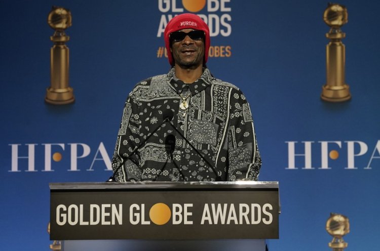 Snoop Dogg announces nominations for the 79th annual Golden Globe Awards at the Beverly Hilton Hotel on Monday in Beverly Hills, Calif. The 79th annual Golden Globe Awards will be held on Jan. 9.