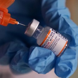 Virus Outbreak-Pfizer-Omicron Vaccine