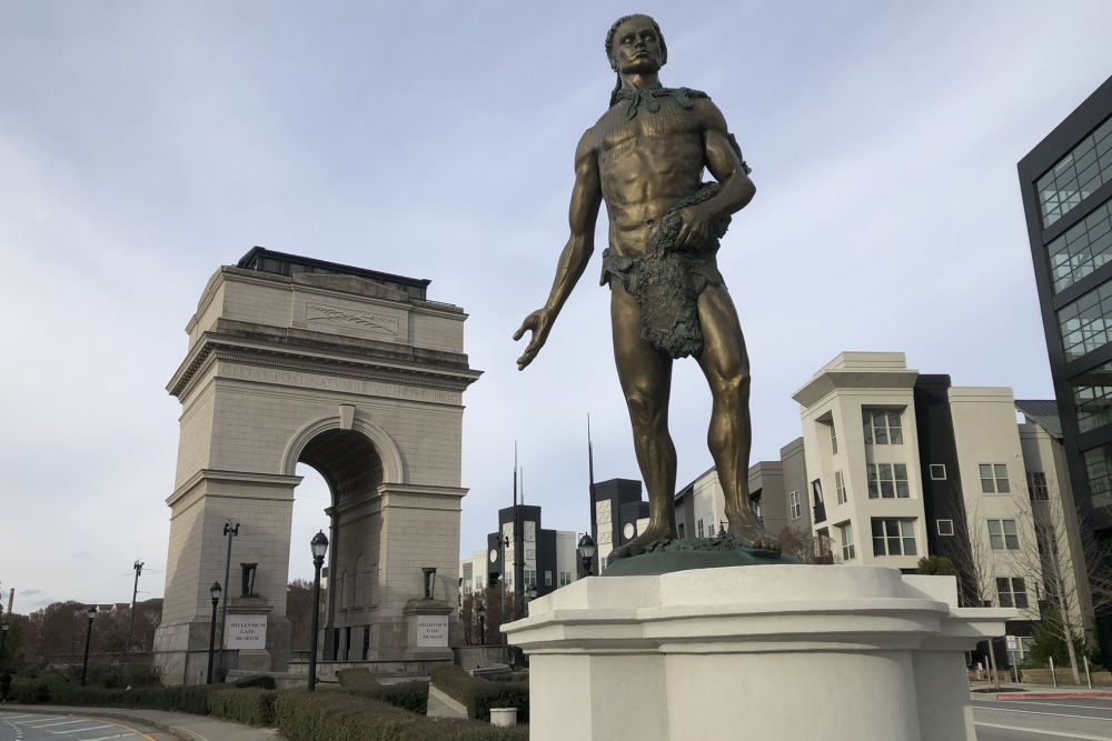 Atlanta-Native American Statue
