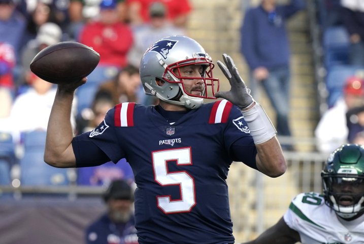 Patriots Free Agency Football