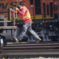 Railroad-Contract Talks