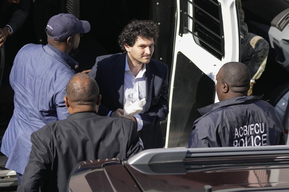 Bahamas FTX Bankman Fried Arrested