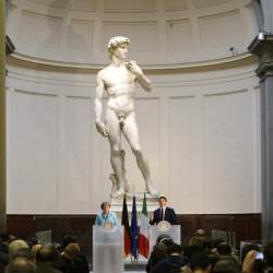 Italy US David Sculpture