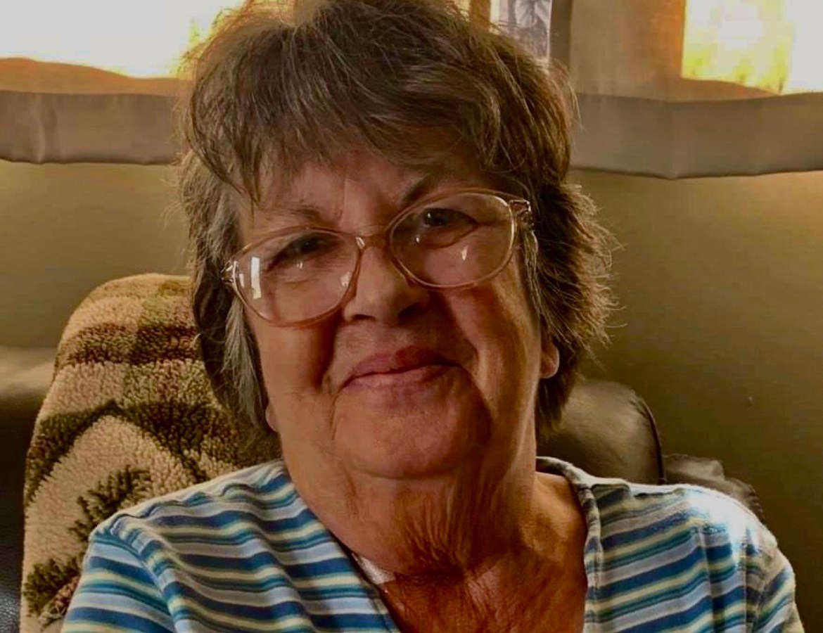 Bonnie L. (Cunningham) Bell