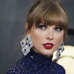 Music Taylor Swift Number 1