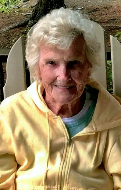 Lucille Marie (Robichaud) Ramundo Cram