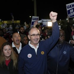 APTOPIX Auto Workers Strike