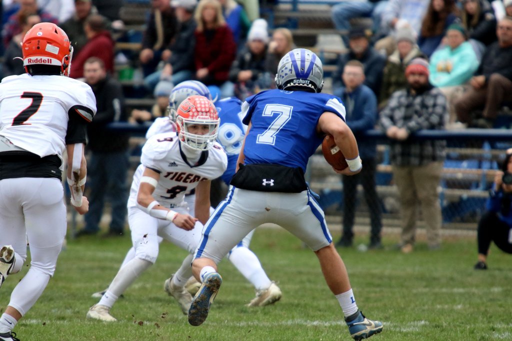 Seven Prep Bowl moments for seven football classes, including