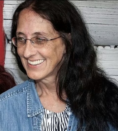 Laurie Ann Pelletier Poulin