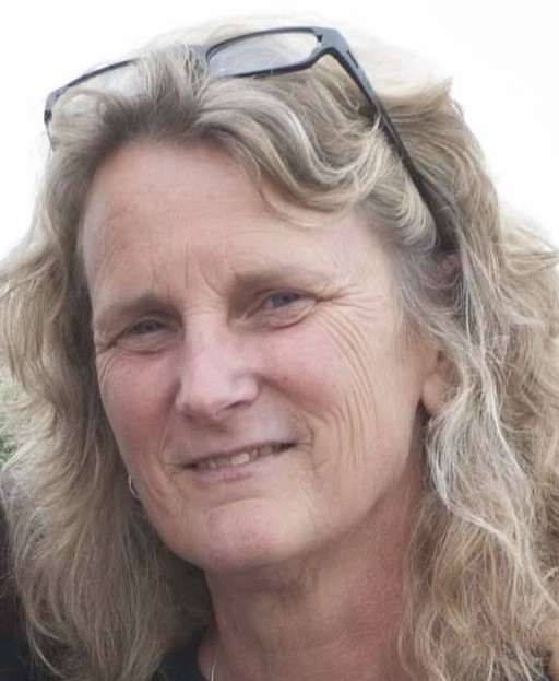 Victoria (Robertson) Winsor