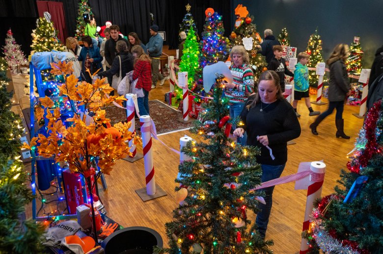 Holiday festivities planned in 6 central Maine towns