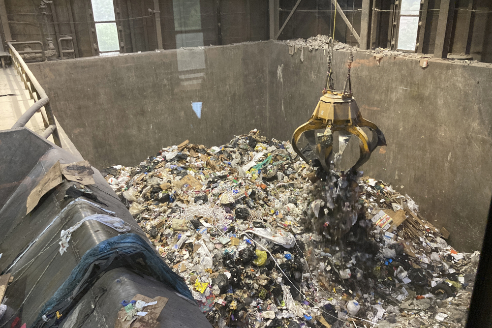 Virus Outbreak Garbage Energy