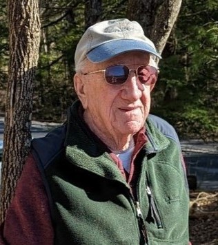 Freeman Robert “Bob” Rowe