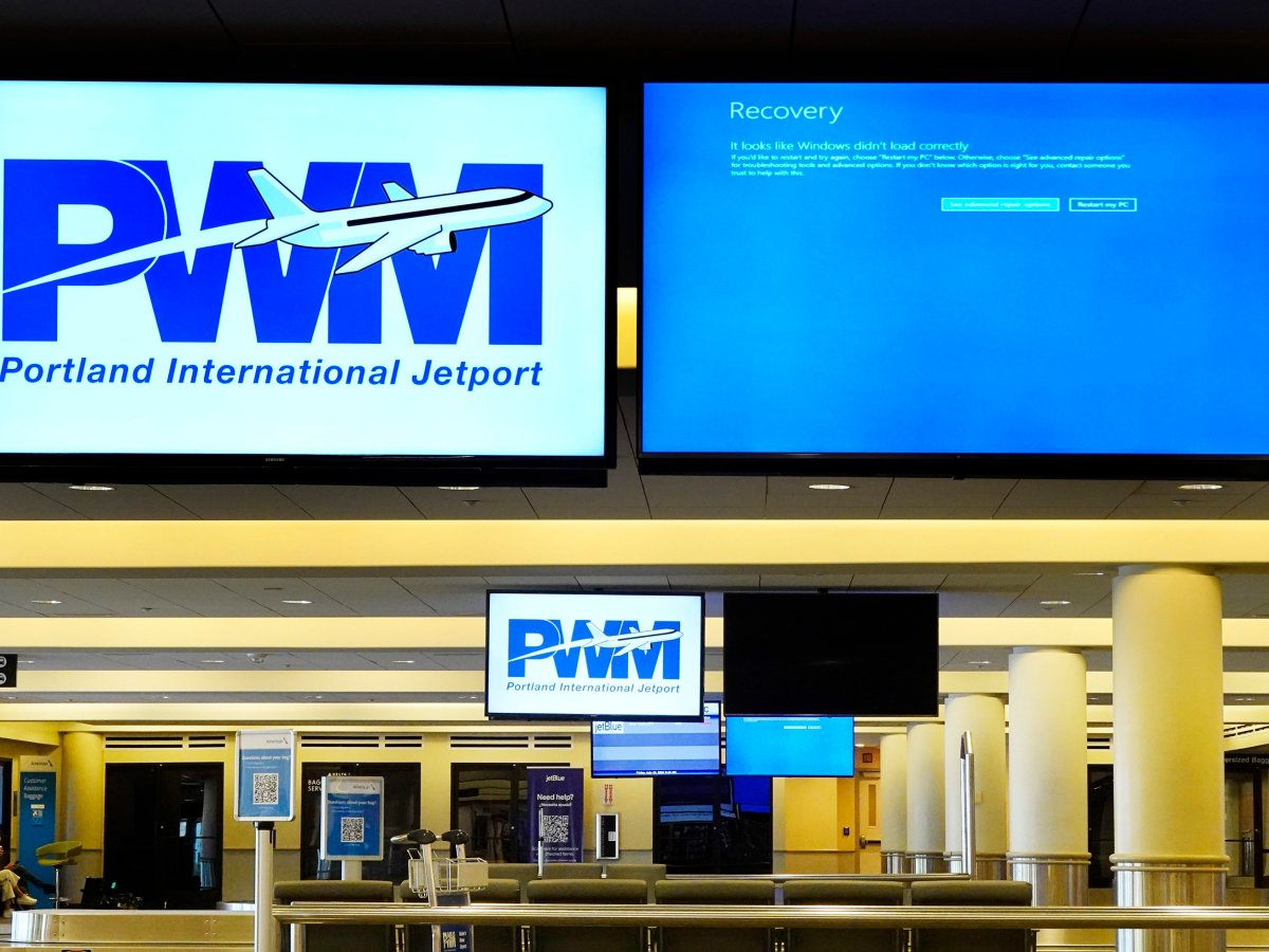 Portland Jetport not showing video that blames shutdown on Democrats