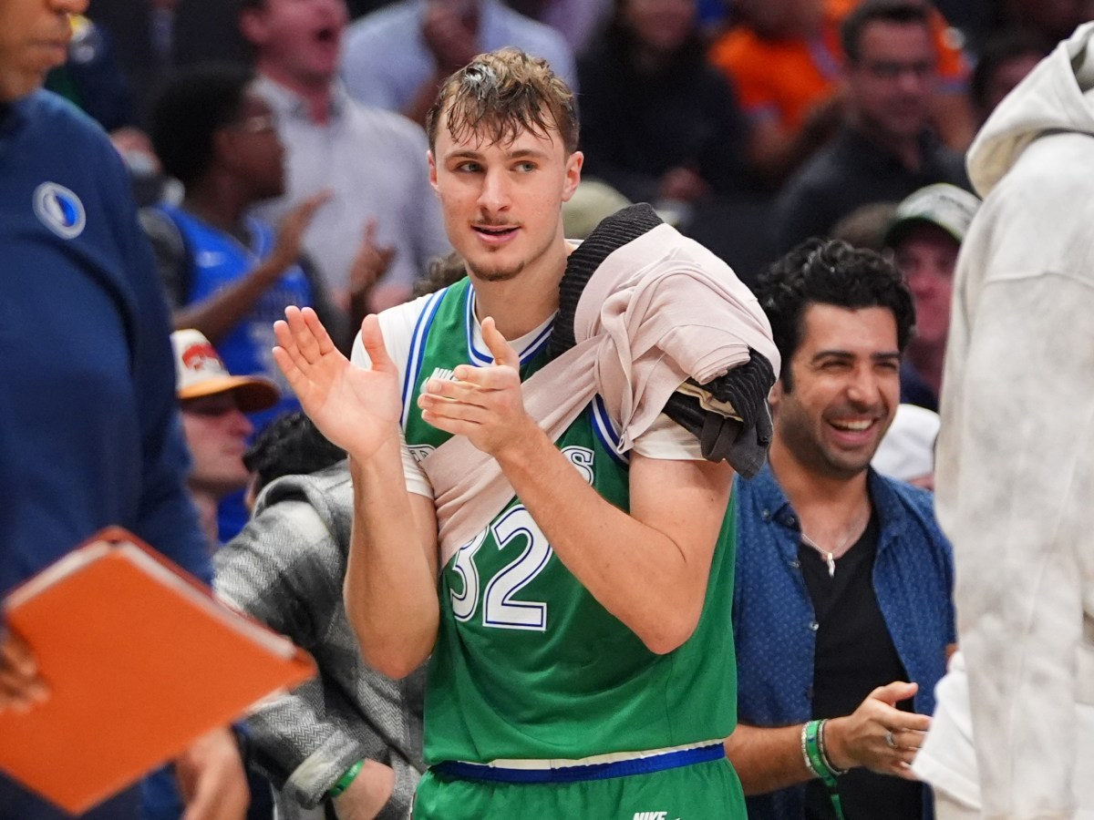 Cooper Flagg banged up after first back-to-back in NBA