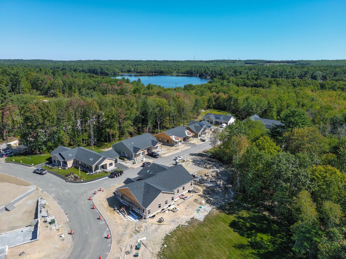 Come home to your lakeside retreat in Southern Maine, and join an active 55+ community 
