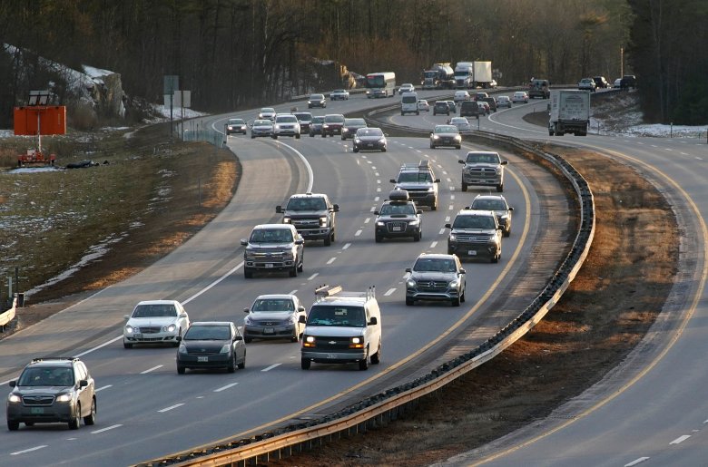 Maine Turnpike saw record-setting traffic over Thanksgiving weekend