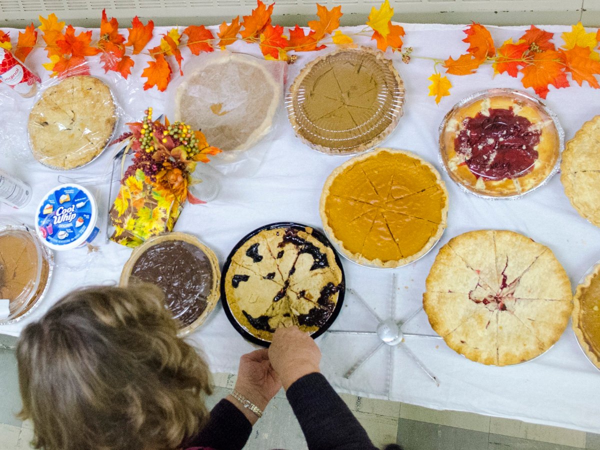 Where to find free Thanksgiving meals and food boxes in Maine