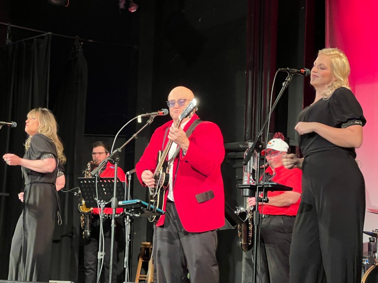 Holiday sing-alongs, plays, concerts set for central Maine