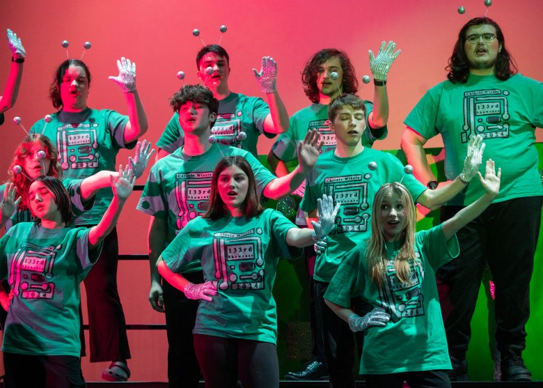 6 things to do in central Maine: comedy, music and a variety show